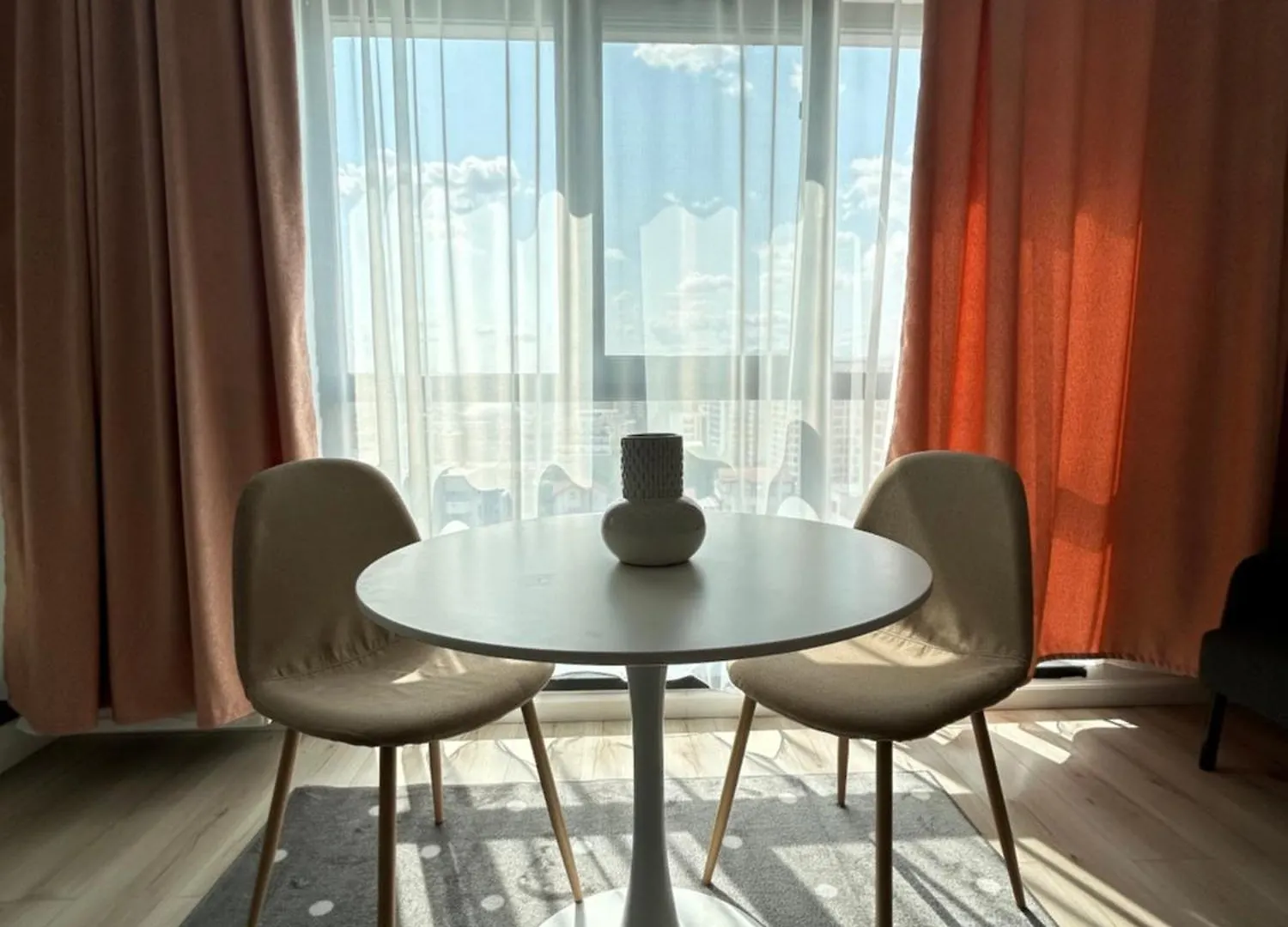 Elegant Studio With City Views - Prime Location - 02 Bucharest Romania