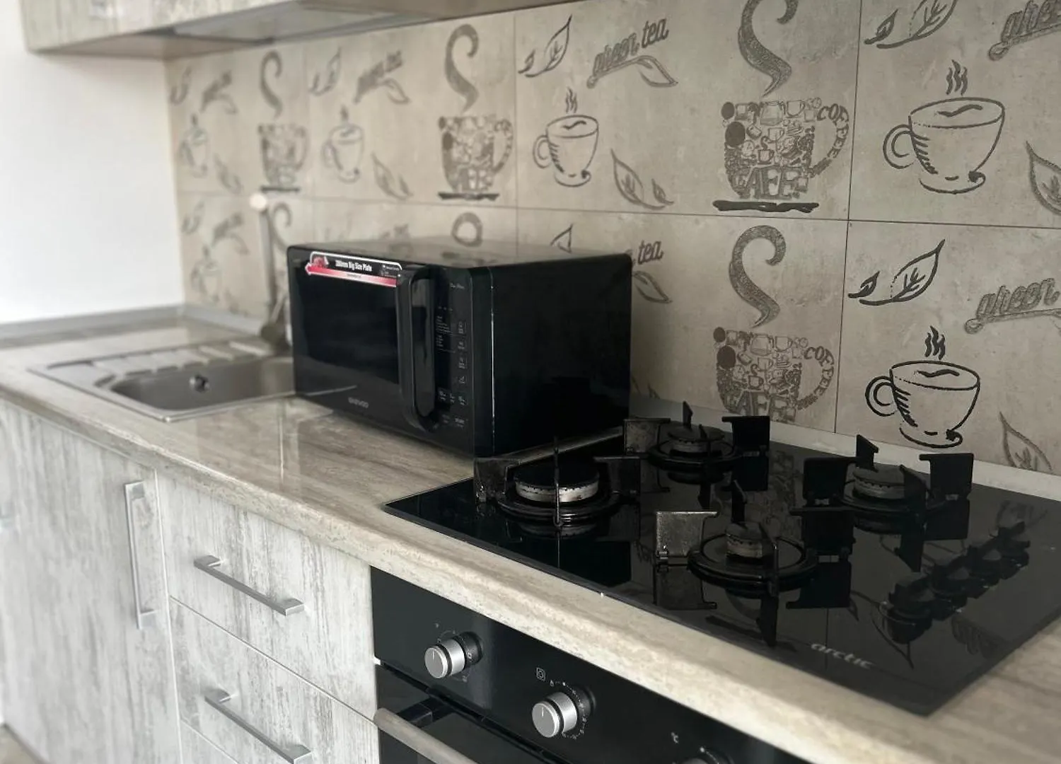 Apartment Elegant Studio With City Views - Prime Location - 02 Bucharest Romania