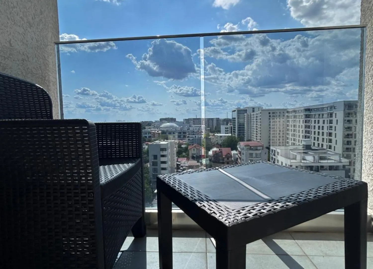 Elegant Studio With City Views - Prime Location - 02 Bucharest Romania
